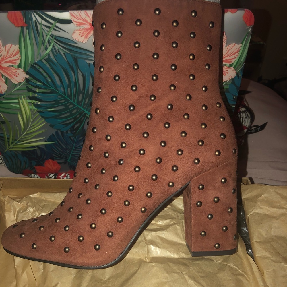 Lucky Brand Brown Suede Booties NWT